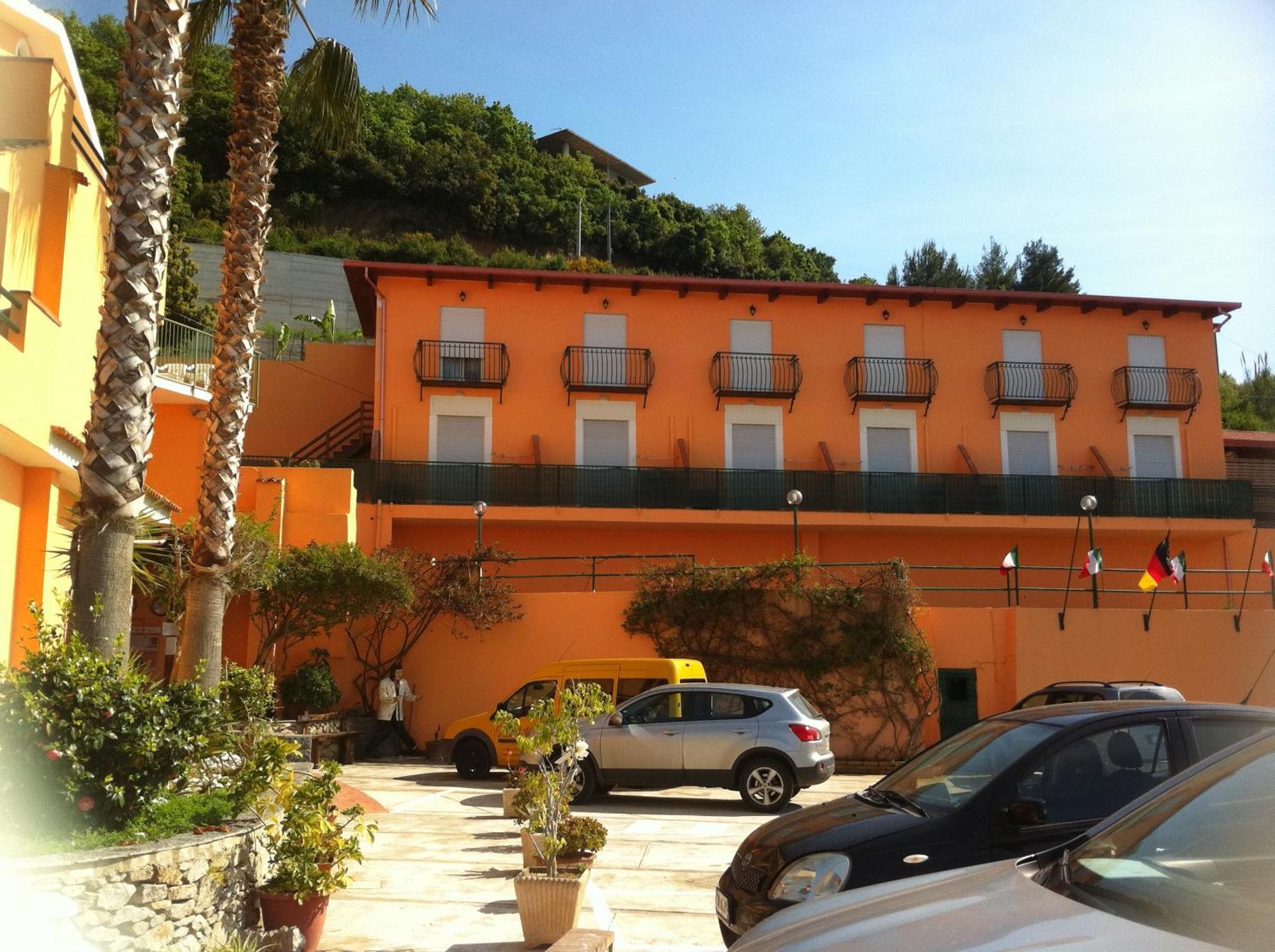 Hotel Orizzonte Blu Tropea Esterno foto