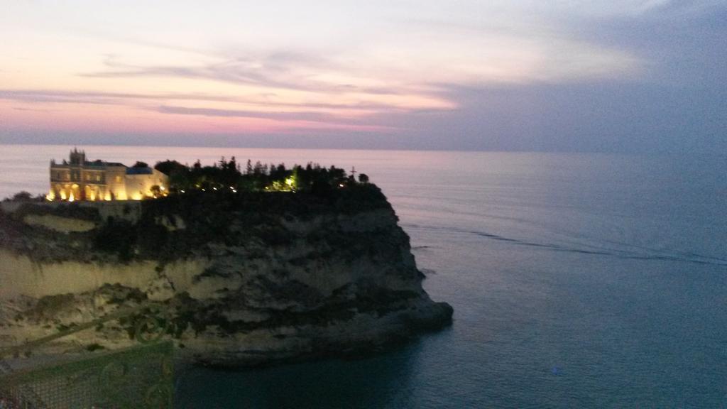 Hotel Orizzonte Blu Tropea Esterno foto