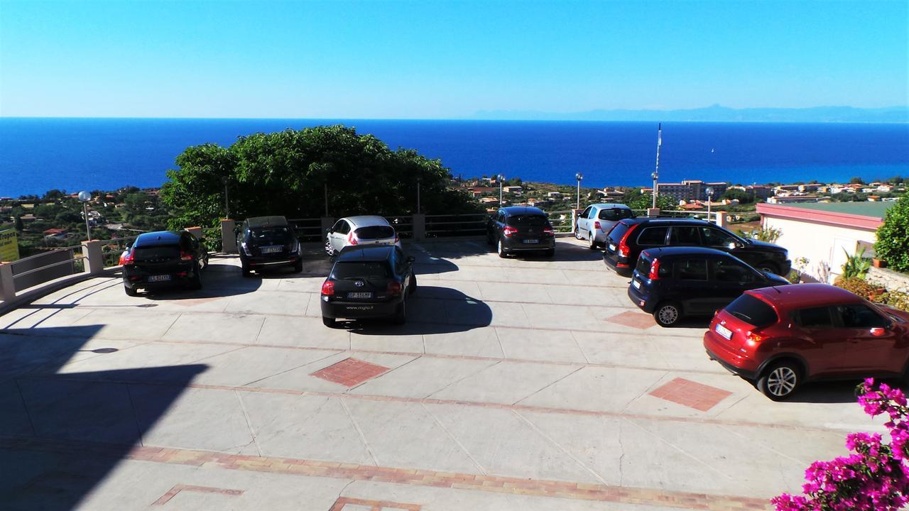 Hotel Orizzonte Blu Tropea Esterno foto