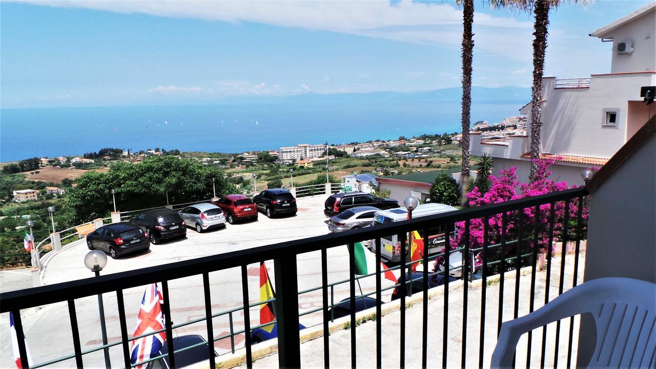 Hotel Orizzonte Blu Tropea Esterno foto