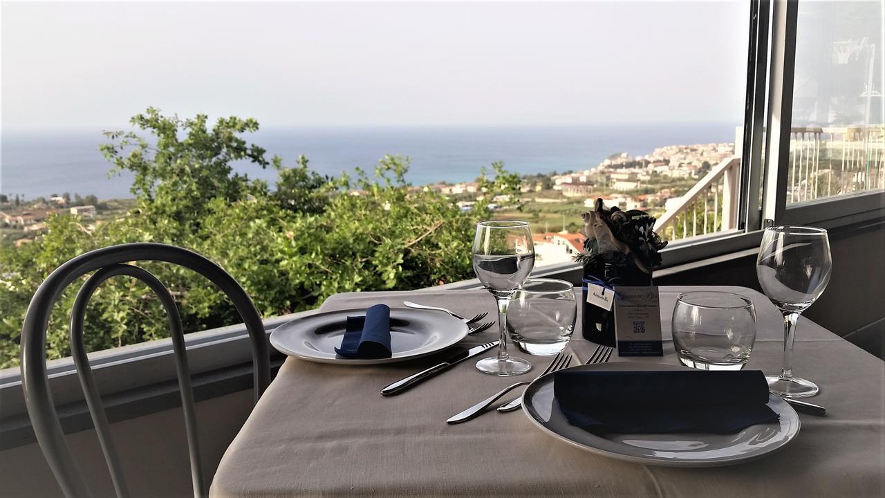 Hotel Orizzonte Blu Tropea Esterno foto